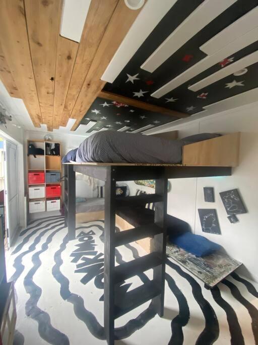 Electric Waihi Beach House - Family & Dog Friendly, Close To Beach, Pool Table, Outdoor Fire Room, Skate Ramp Bowentown Extérieur photo